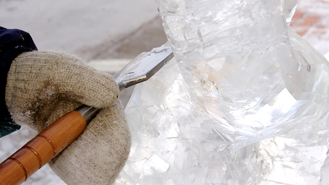Anyone Can Sculpt Ice_ Ottawa’s Hands-On Ice Sculpting Workshop