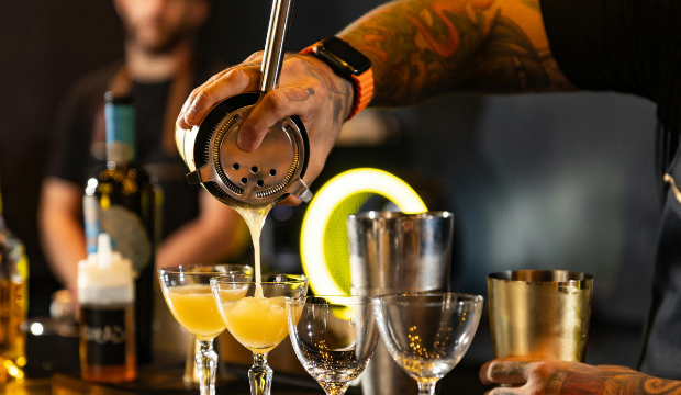 Best Bars in Ottawa 16 Spots Worth Going Out For